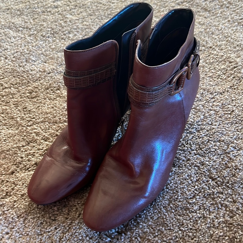 Bandolino booties